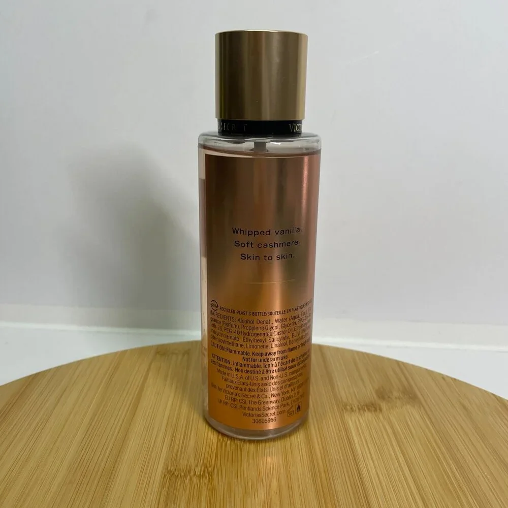 Victorias Secret Bare Vanilla Fine Fragrance Mist 8.4 oz Body Spray Cashmere